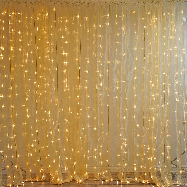 Χριστουγεννιάτικα λαμπάκια LED Κουρτίνα 240Led (2x1m) με μετασχηματιστή και επέκταση Θερμό λευκό IP44  600-17101 EUROLAMP