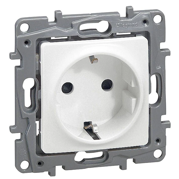 LEGRAND NILOE 764529 Σούκο Με ασφάλεια παιδιών 16A 250V Λευκή