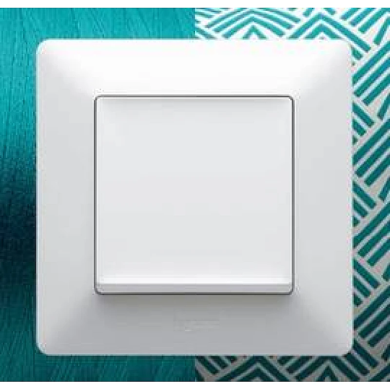 LEGRAND Valena Life Διακόπτης Απλός χωνευτός 10A 250V Λευκός- white LEGRAND Valena Life Διακόπτης Απλός χωνευτός 10A 250V Λευκός- white